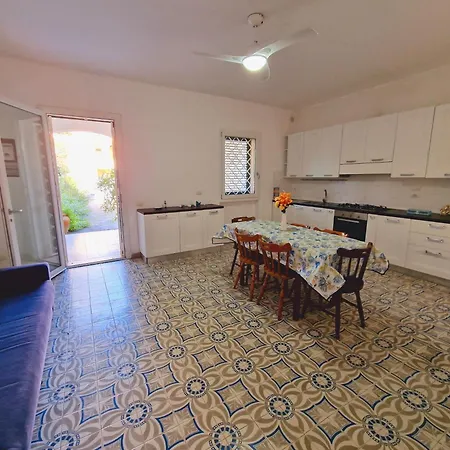 Residenza Diamante In Baia בית נופש *