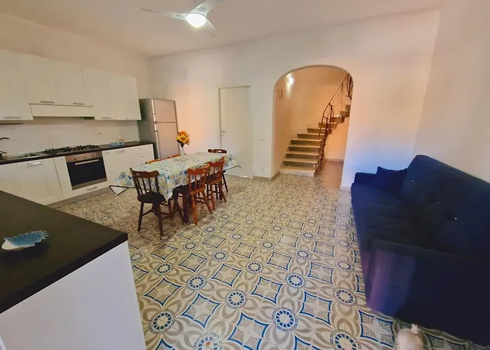 بيت للعطل Residenza Diamante In Baia غالّيبولي